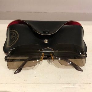 Vintage rimless Ray Ban sunglasses with case